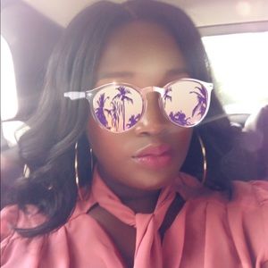 Meet your Posher, Nodetty